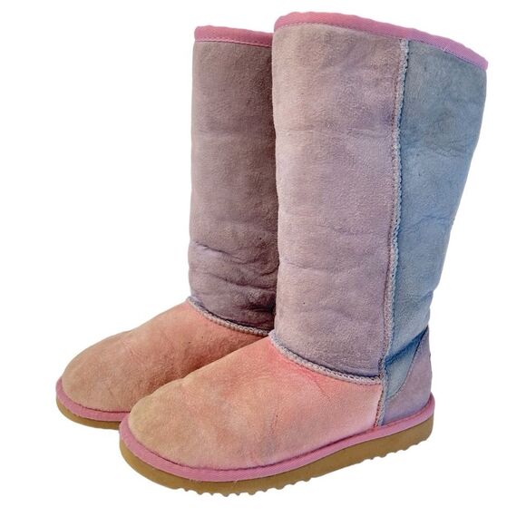 UGG Classic II Tall Patchwork Pastel Boots Size Kids 3 - Picture 2 of 9